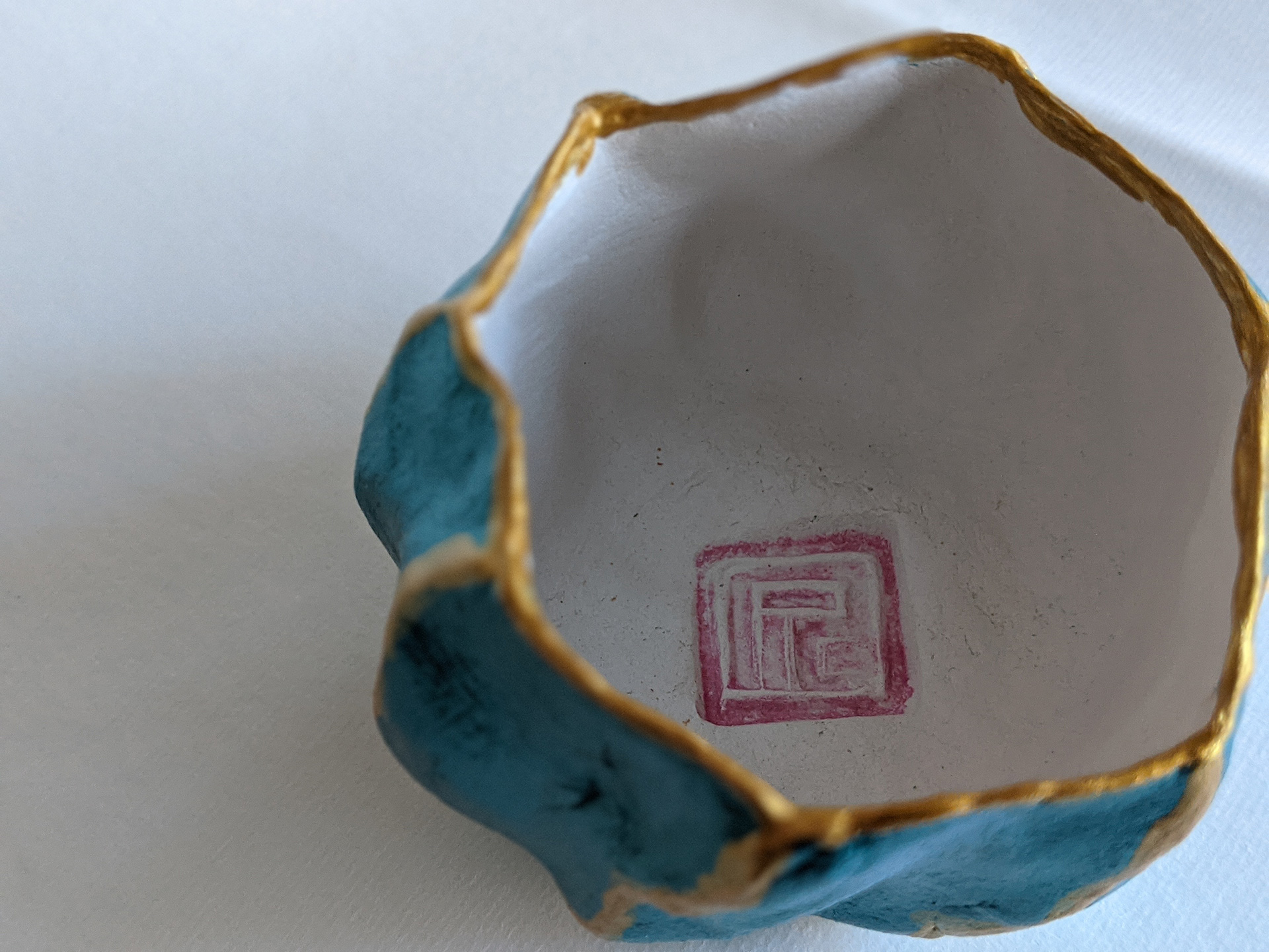 Pinch Pot by Fan Stanbrough